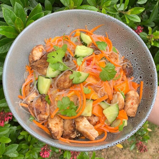 Chicken Vermicelli Salad N Cubed